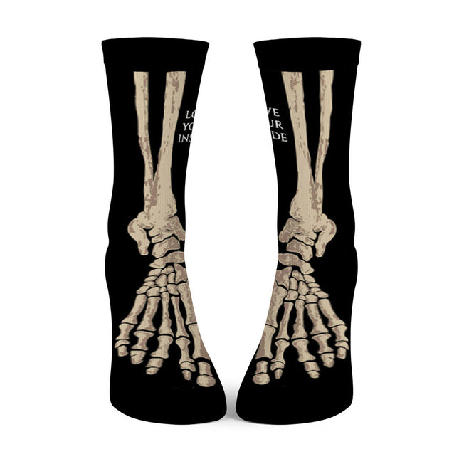 skarpety długie bawełniane unisex z wzorem kości.
- Widok od przodu.